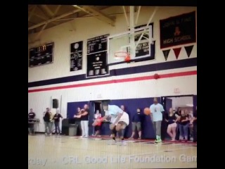 crazy soccer inspired alley-oop to dunk bestsportsplays