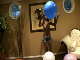 balloon fetish girl looner inflate balloons
