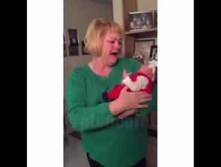 grandmother saw her granddaughter ptencoff for the first time